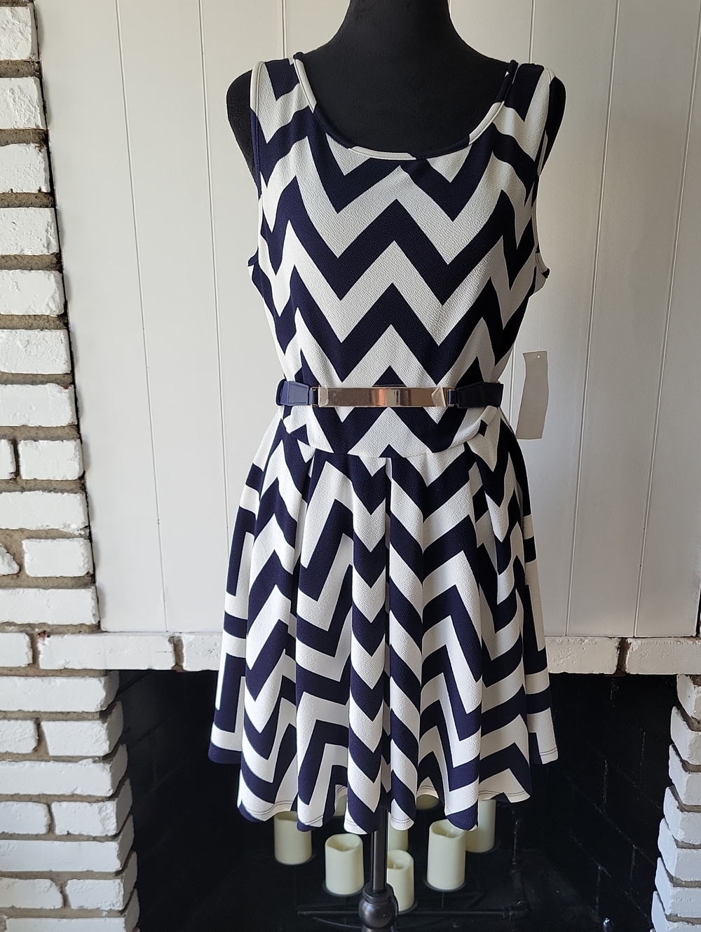Wild Daisy - Striped dress, Navy Blue & White